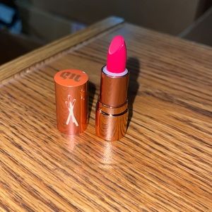 ❄️MASSIVE SALE $$ FIRM❄️ 🆕🔥 “RED HOT” Mini Lipstick